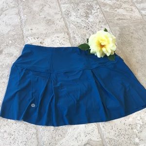 Lulu Lemon skirt, dark blue/green🤸🏽‍♂️🧘🏽‍♀️